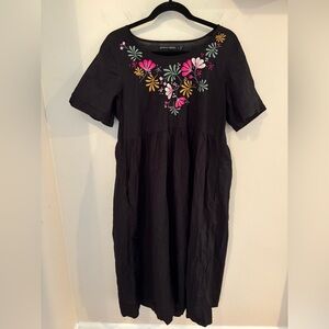 Gudrun Sjoden Black Floral Colorful Embroidered Short Sleeve Midi Dress Size S